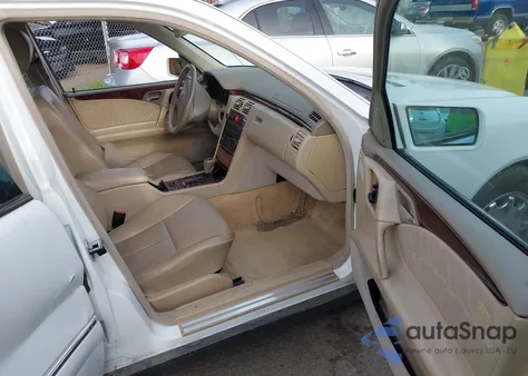 1999 Mercedes-Benz E 320 из США, поврежденный, VIN WDBJF65H8XA848568